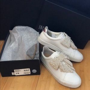 INC - white sneakers with pearl bow